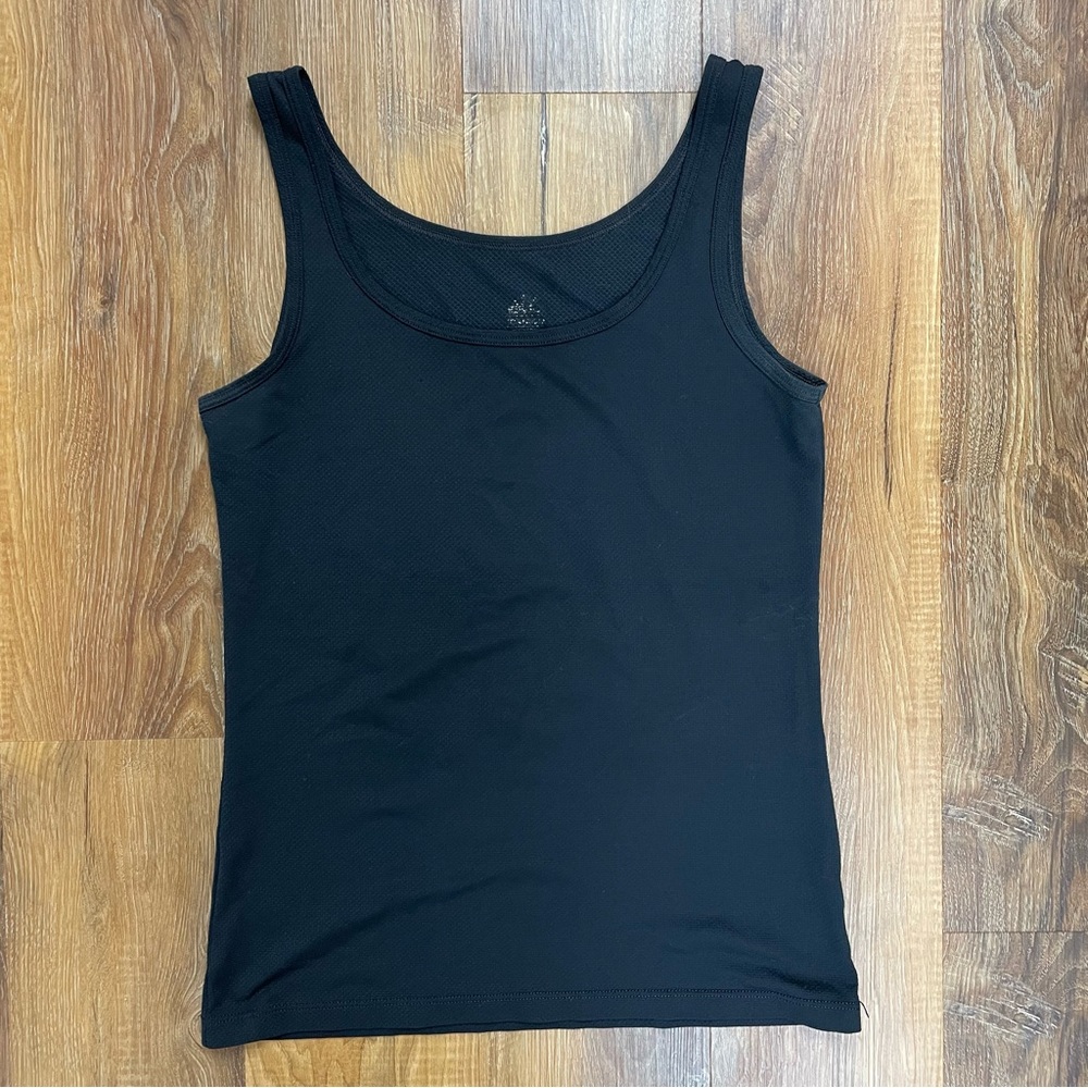 Eastern Mountain Sports black Techwick performance layering tank Medium/Large